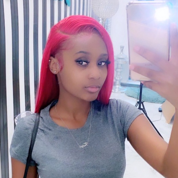 Meet your Posher, Kira - Picture 1 of 1